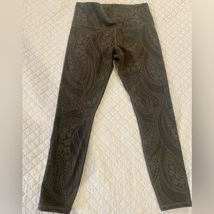 Athleta Textured Elation Tight Legging